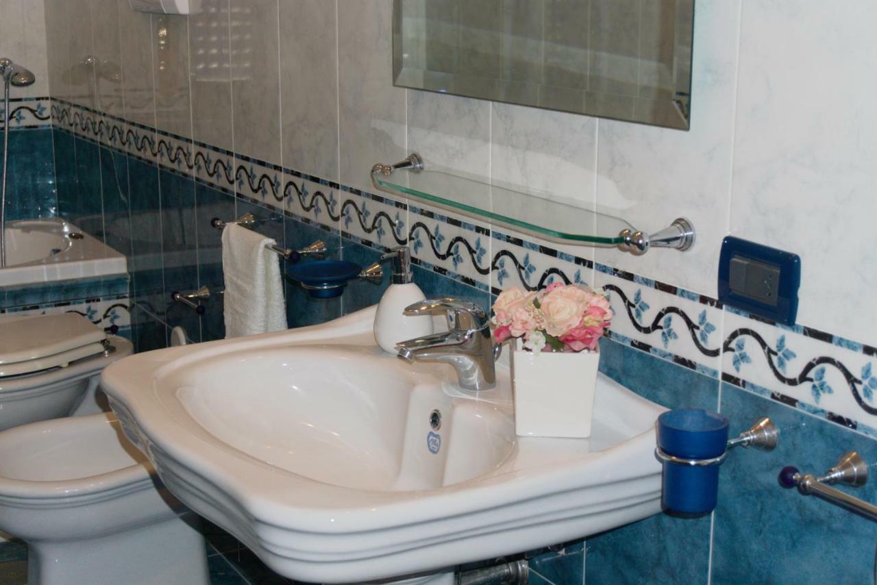 Neverending Sea Luxury Apartment In Salerno Center Екстер'єр фото